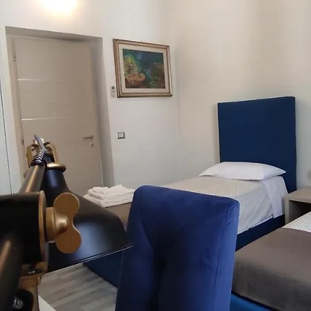 فندق مبيت وإفطار Station 3*