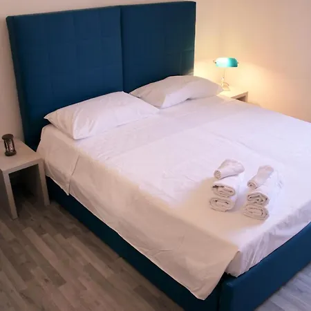 Station Bed and Breakfast 3*